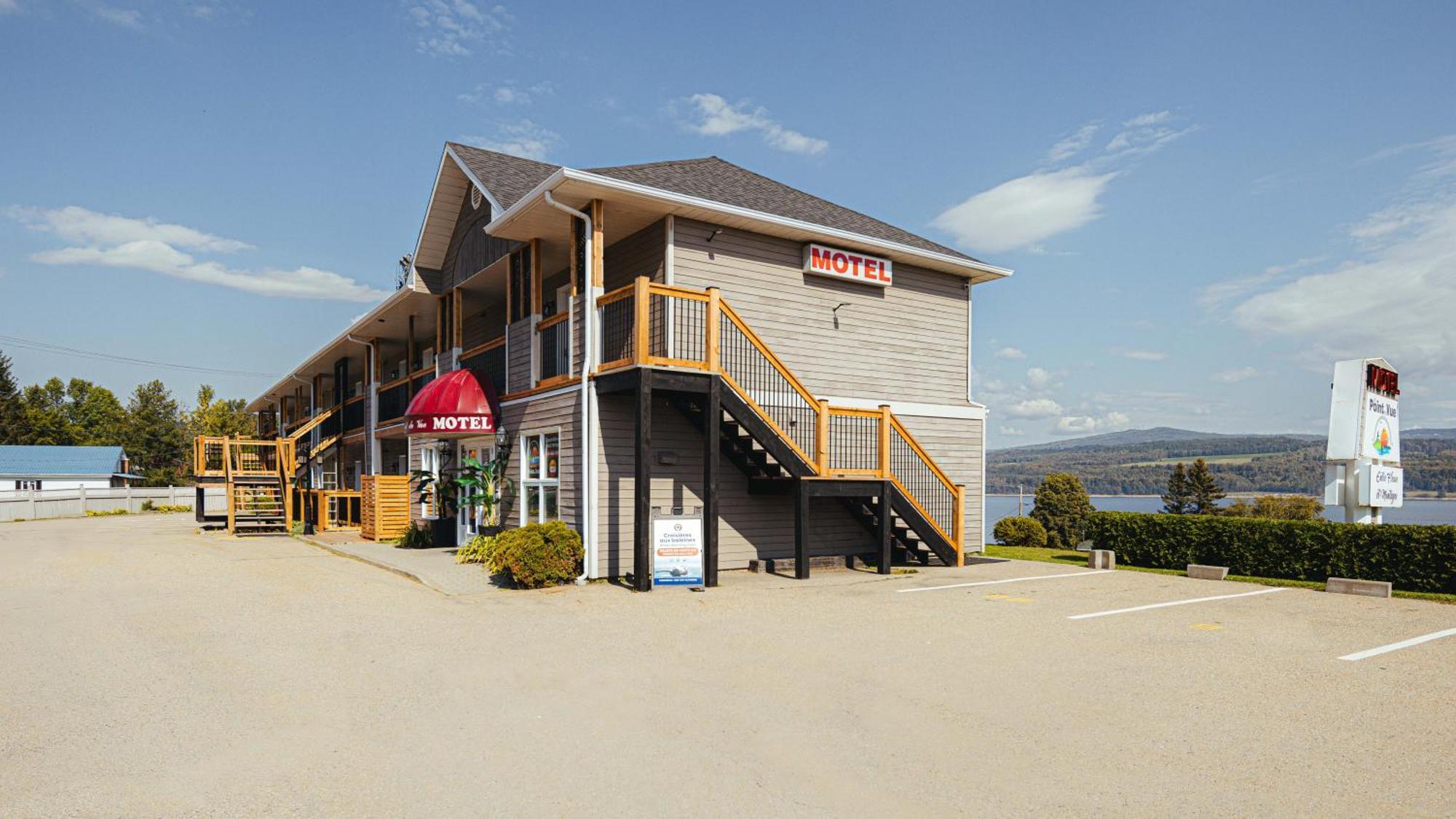Motel Le Point De Vue ラ・マルベー エクステリア 写真