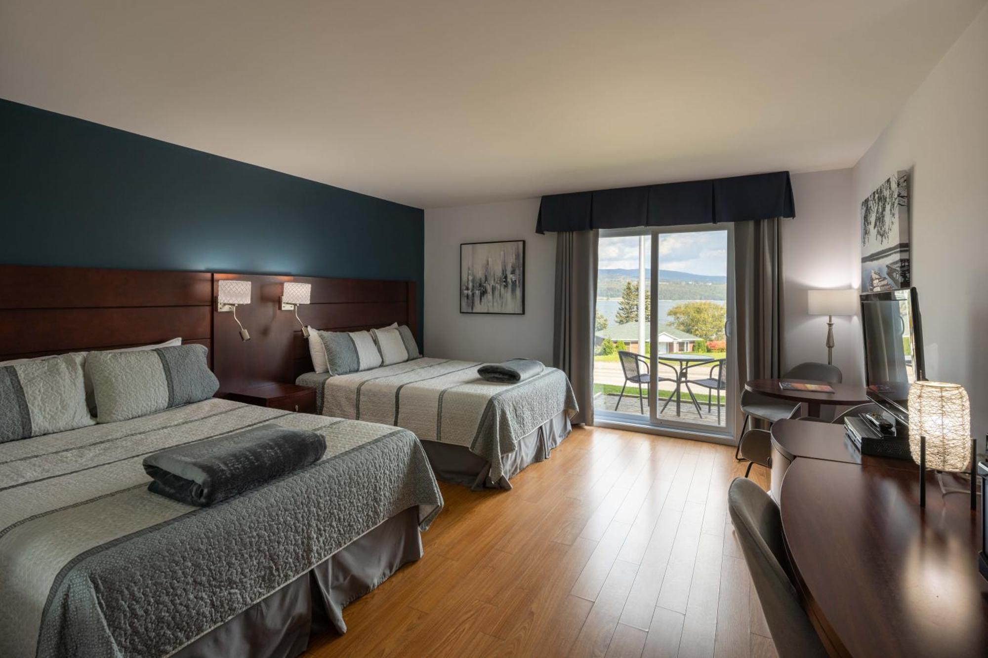 Motel Le Point De Vue ラ・マルベー エクステリア 写真