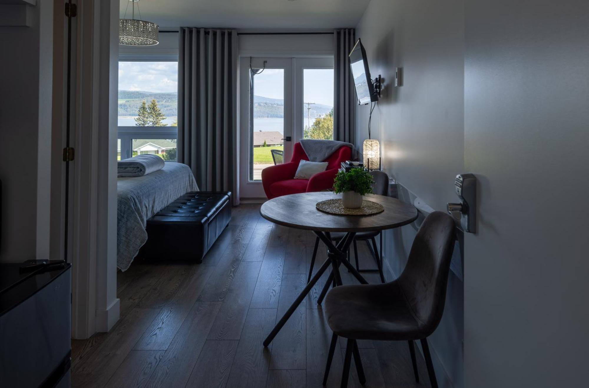 Motel Le Point De Vue ラ・マルベー エクステリア 写真