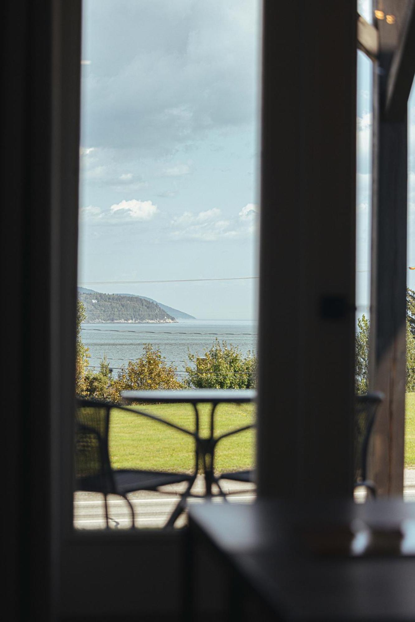 Motel Le Point De Vue ラ・マルベー エクステリア 写真